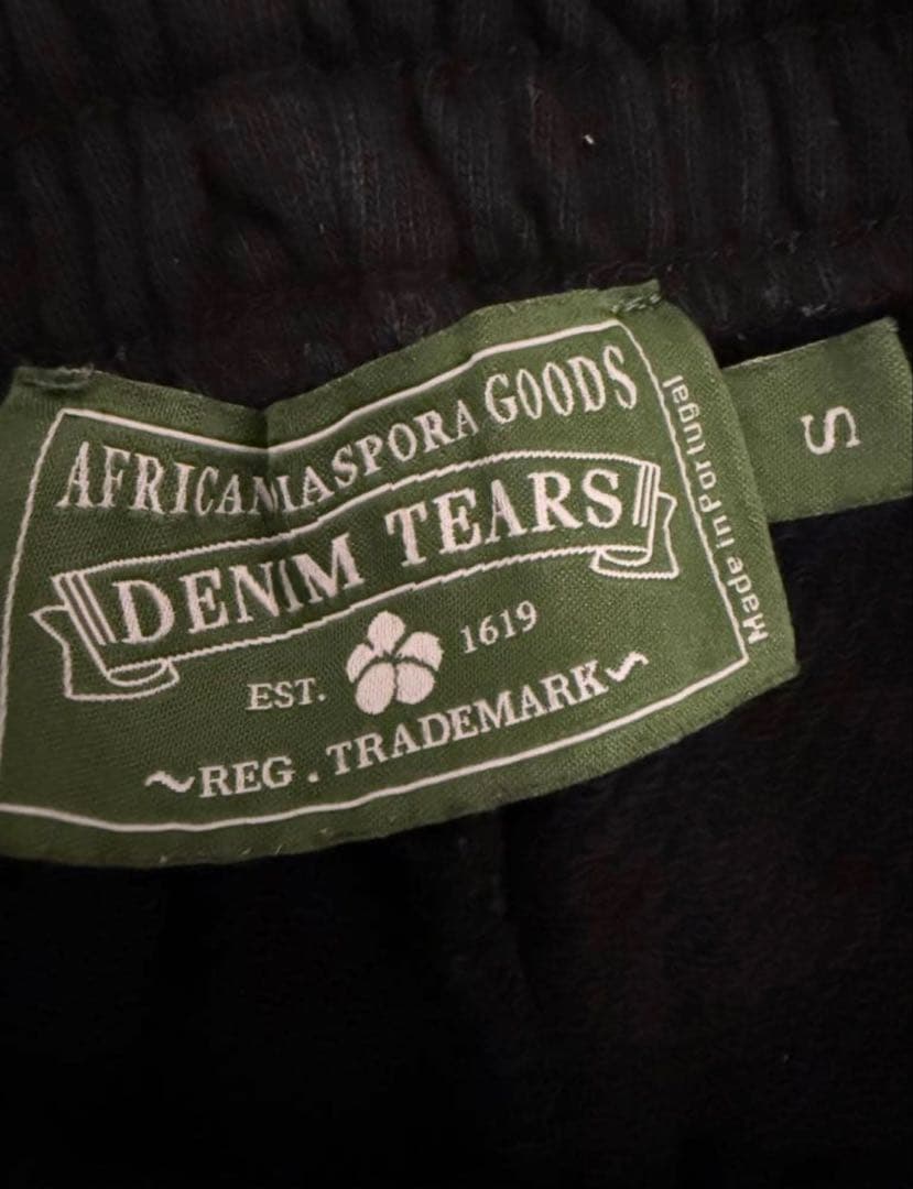 デニムティアーズ白黒