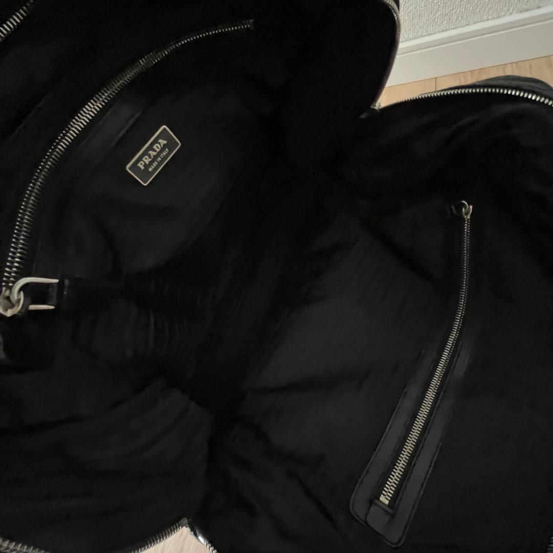 PRADA ビジネスバッグ　ギャザー キルティング　ブラック　三角プレート