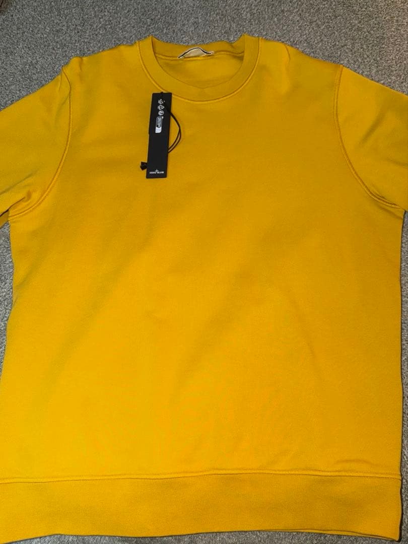 キ*ン様 STONE ストーンアイランド　トレーナー