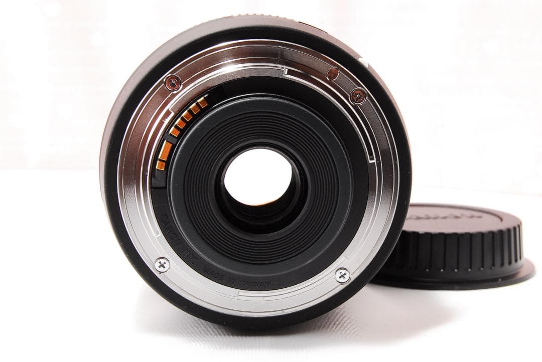 〓手振れ付〓キヤノン EF-S 18-135mm F3.5-5.6 IS USM