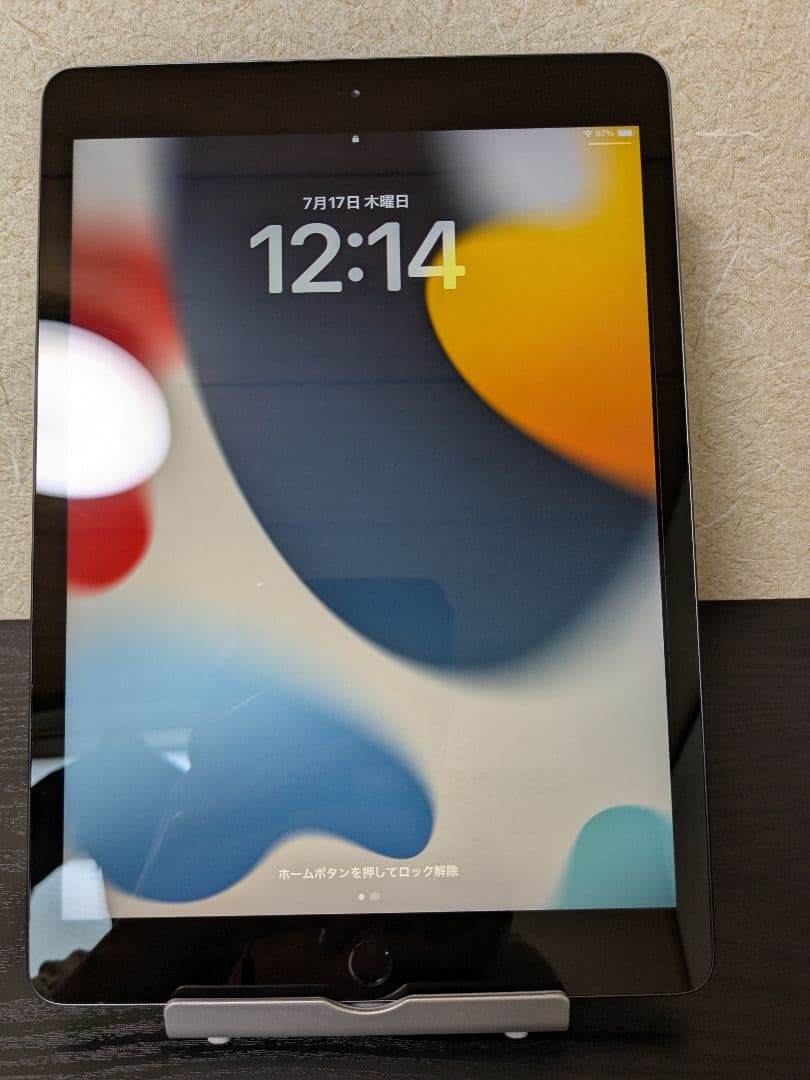 iPad 第7世代 wifiモデル　32GB　バッテリー良好