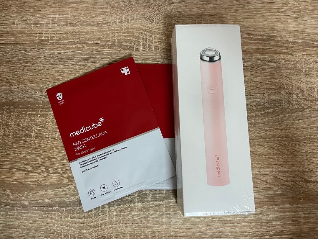 medicube 美顔器 ピンク Red Centella Mask 付属