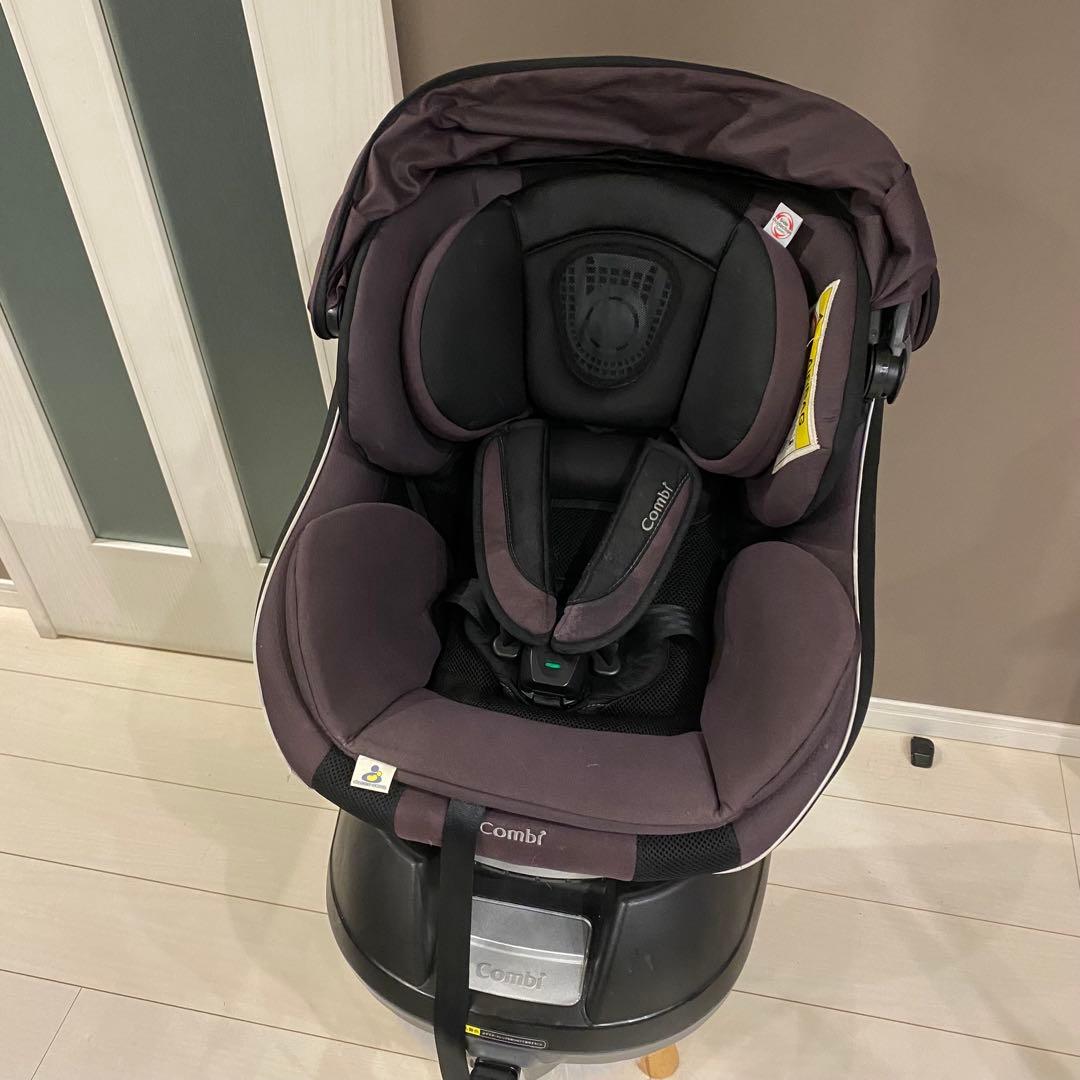 Combi ネルーム エッグショック NC-520 チャイルドシート