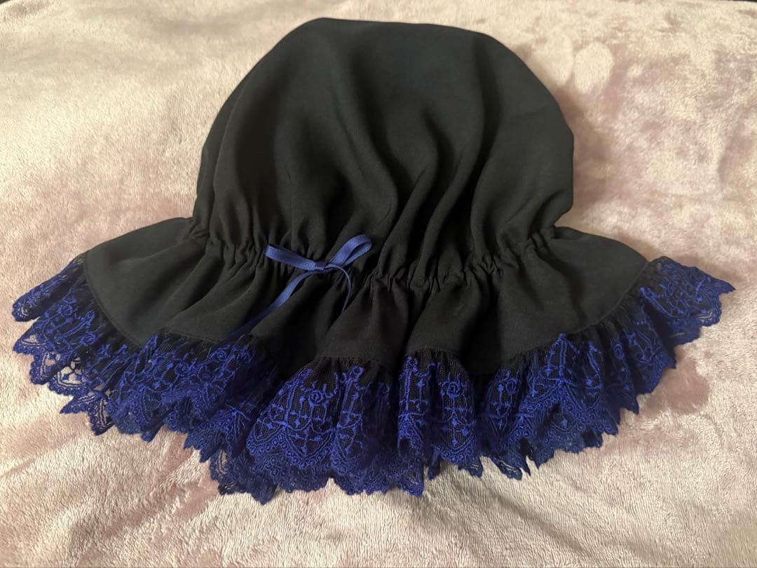 Moi-meme-Moitie クロスアーチレースキャップ