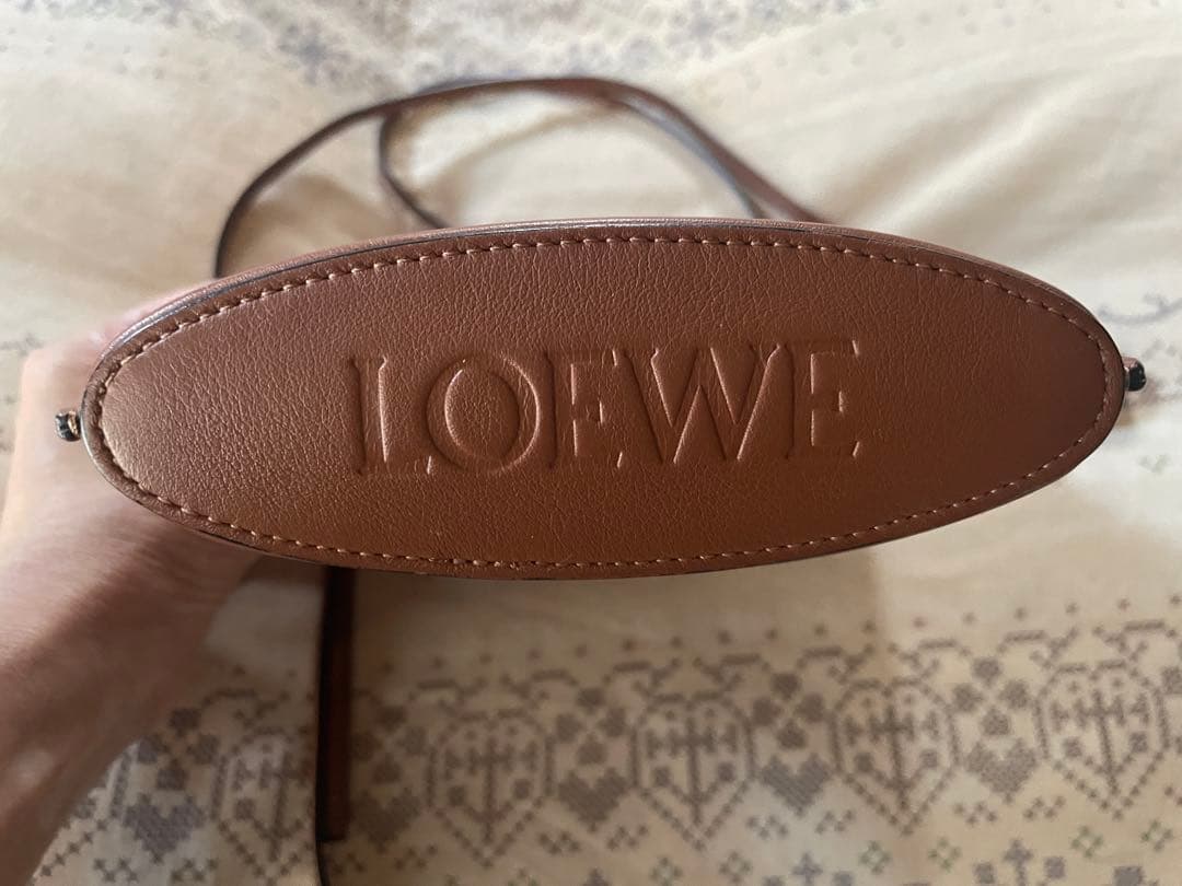 ロエベ LOEWE ダイスポケット　タン