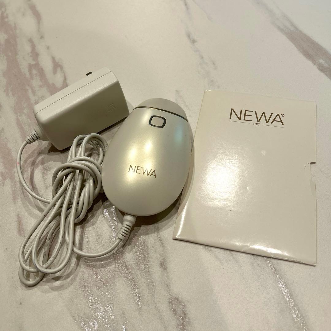 NEWAリフト　美顔器