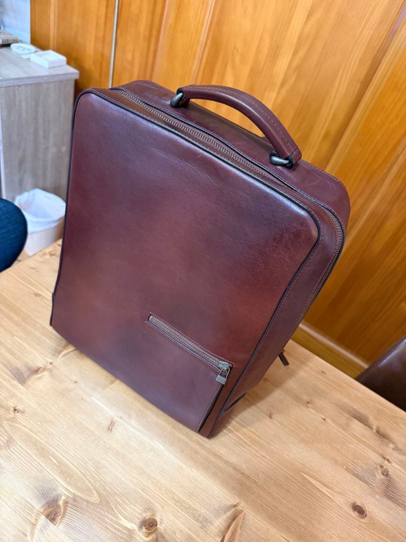 マザーハウス　アンティークスクエアバックパック