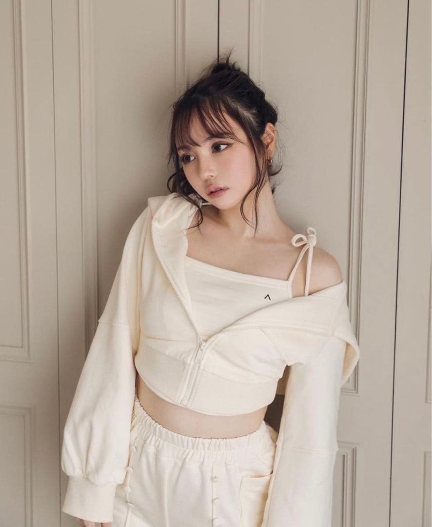 andmary ニコラフーディートップス　ニコラセットアップ　3点セット