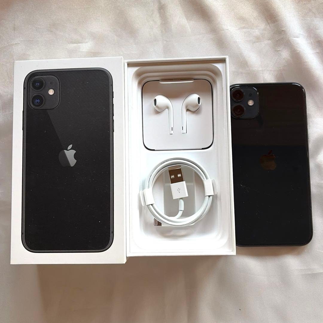 iPhone 11 128GBブラック MWM02J/A SIMフリー