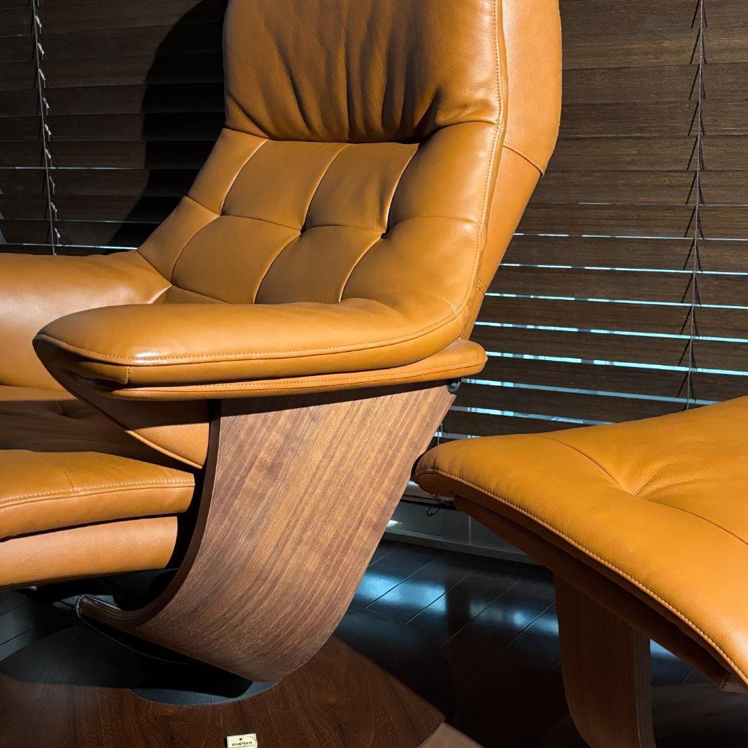 カリモク ザ・ファースト RU72モデル サイズ：S＋ チェア&オットマンSet