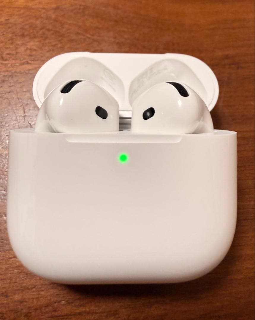 AirPods4 ノイズキャンセリング　中古