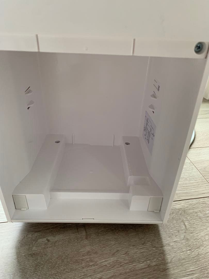 H*Y様 ほぼ新品Yurioo 除湿機コンプレッサー式30L/日 DryTank