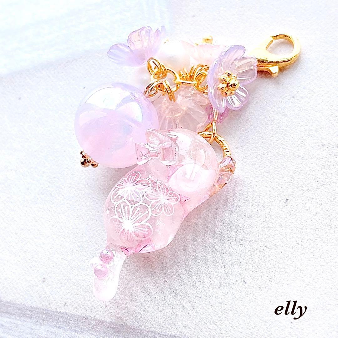 【mooncho様】1193.天然石　つまみ細工　桜　じゃれ猫　レジン