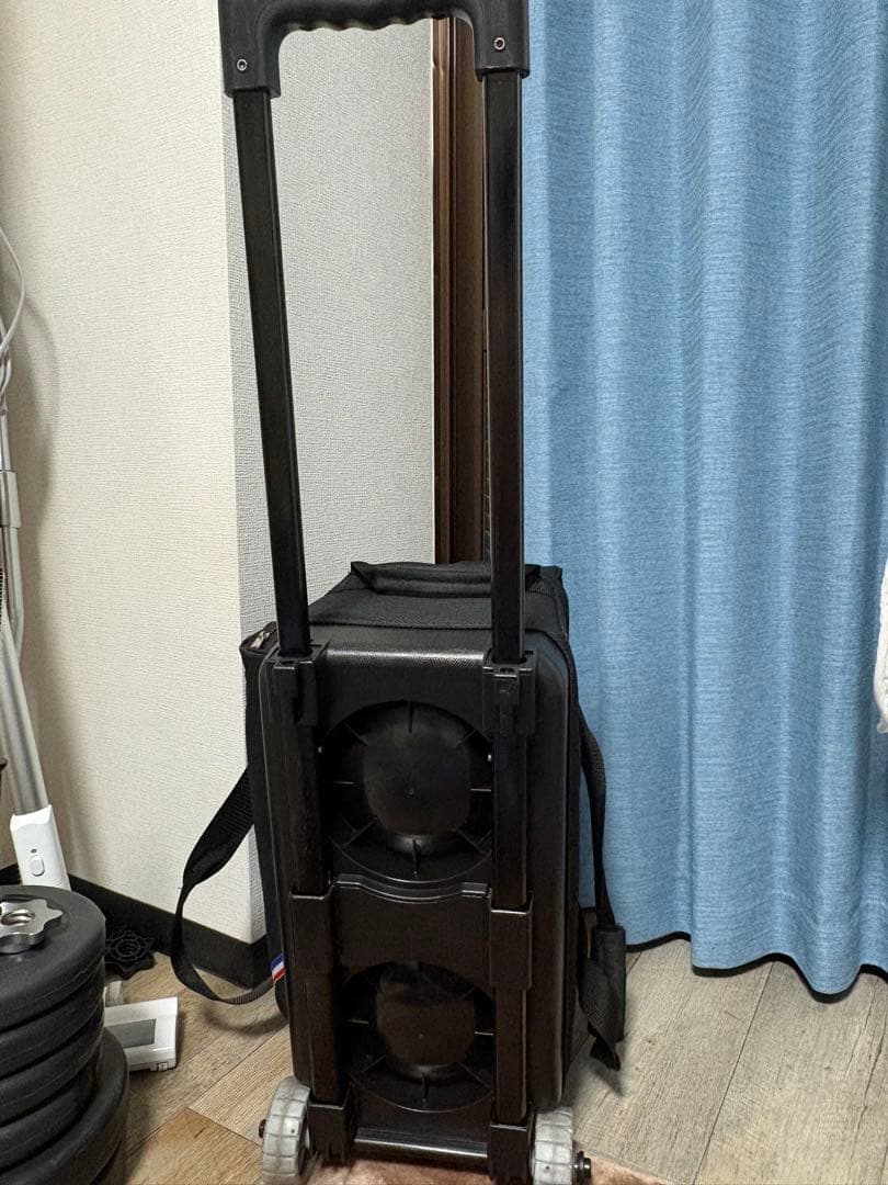 ほぼ新品です。 ボールクリーニング用のアルコールティッシュもおまけでお付けします