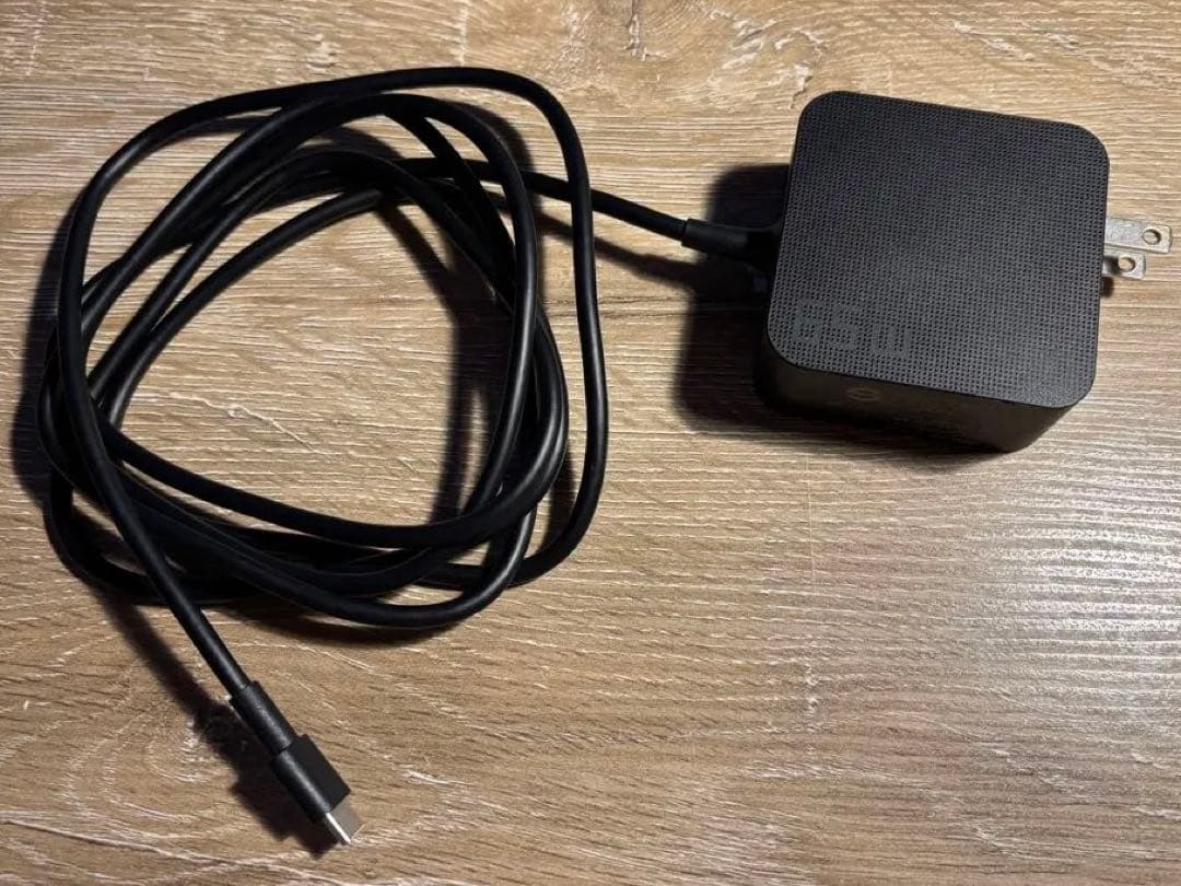 ASUS Zenbook 14 < i7 13世代 16GB SSD 1TB >