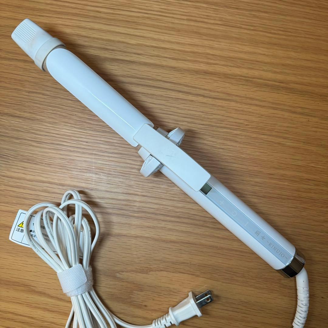 絹女 KINUJO カールヘアアイロン ホワイト 28mm