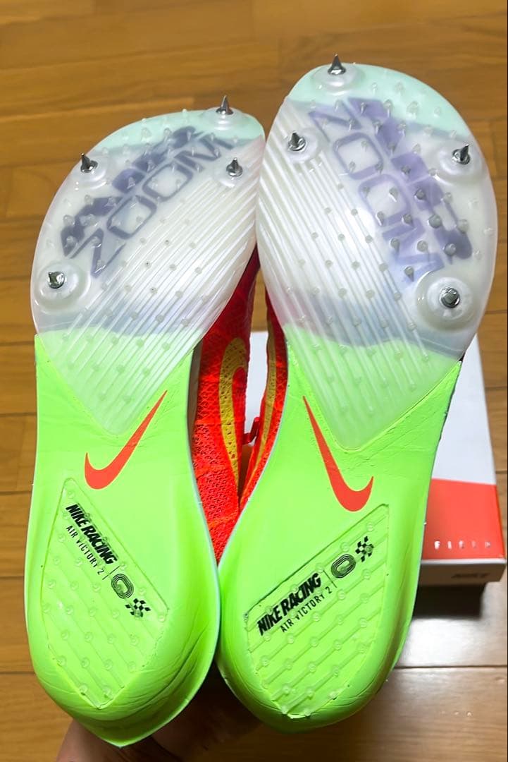 ム*シ様 新品同様 AIR ZOOM VICTORY2 ナイキ エアズーム ビク