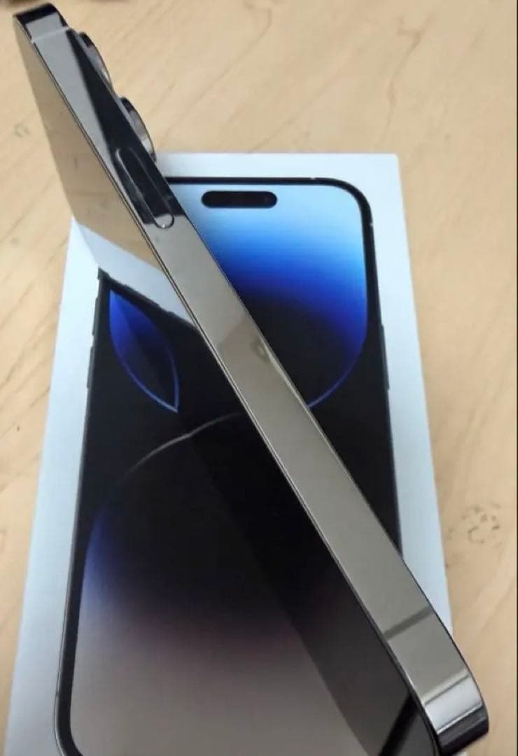 Apple iPhone 14 Pro シルバー 256GB 本体