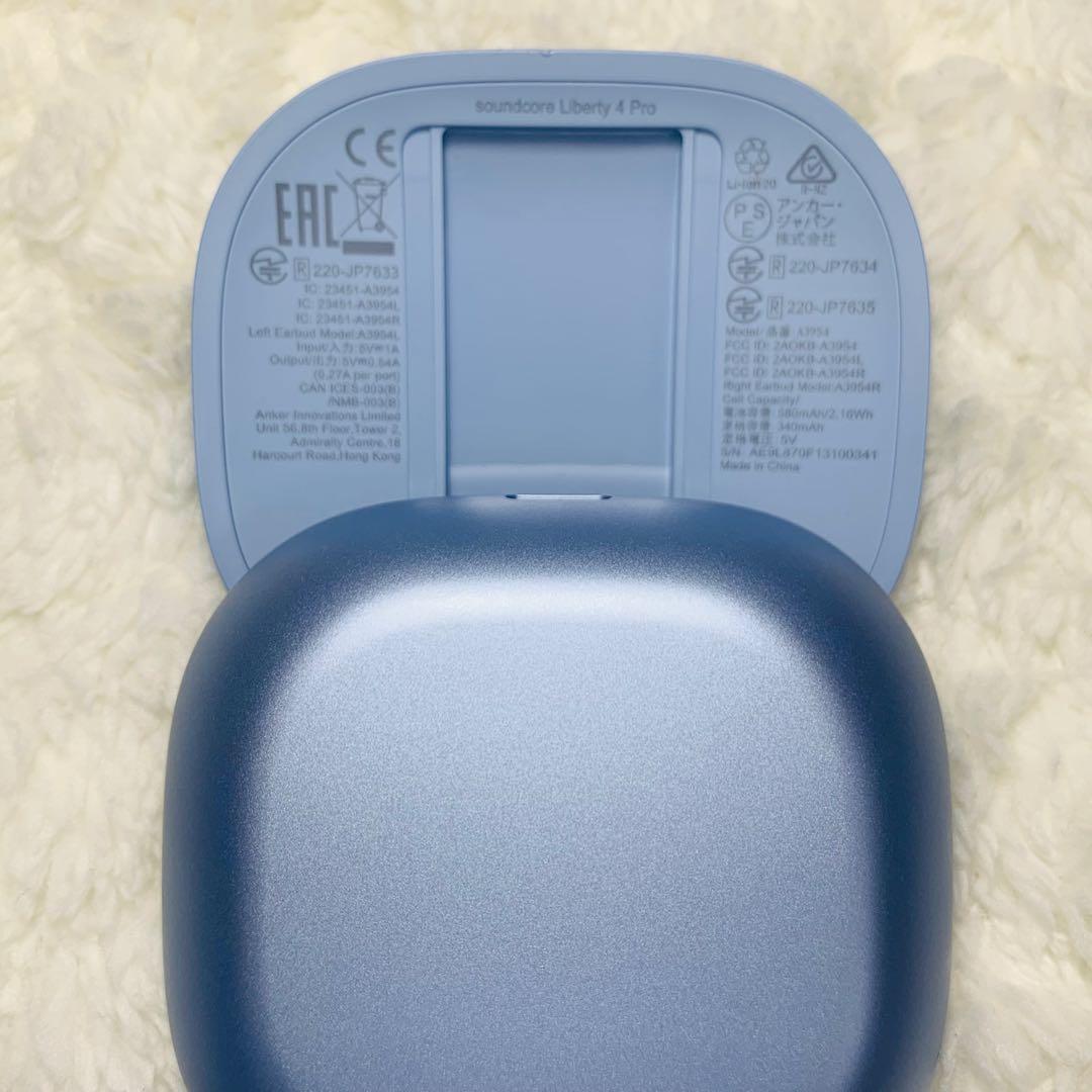 美品 soundcore Liberty4Pro スカイブルー 充電ケース 1
