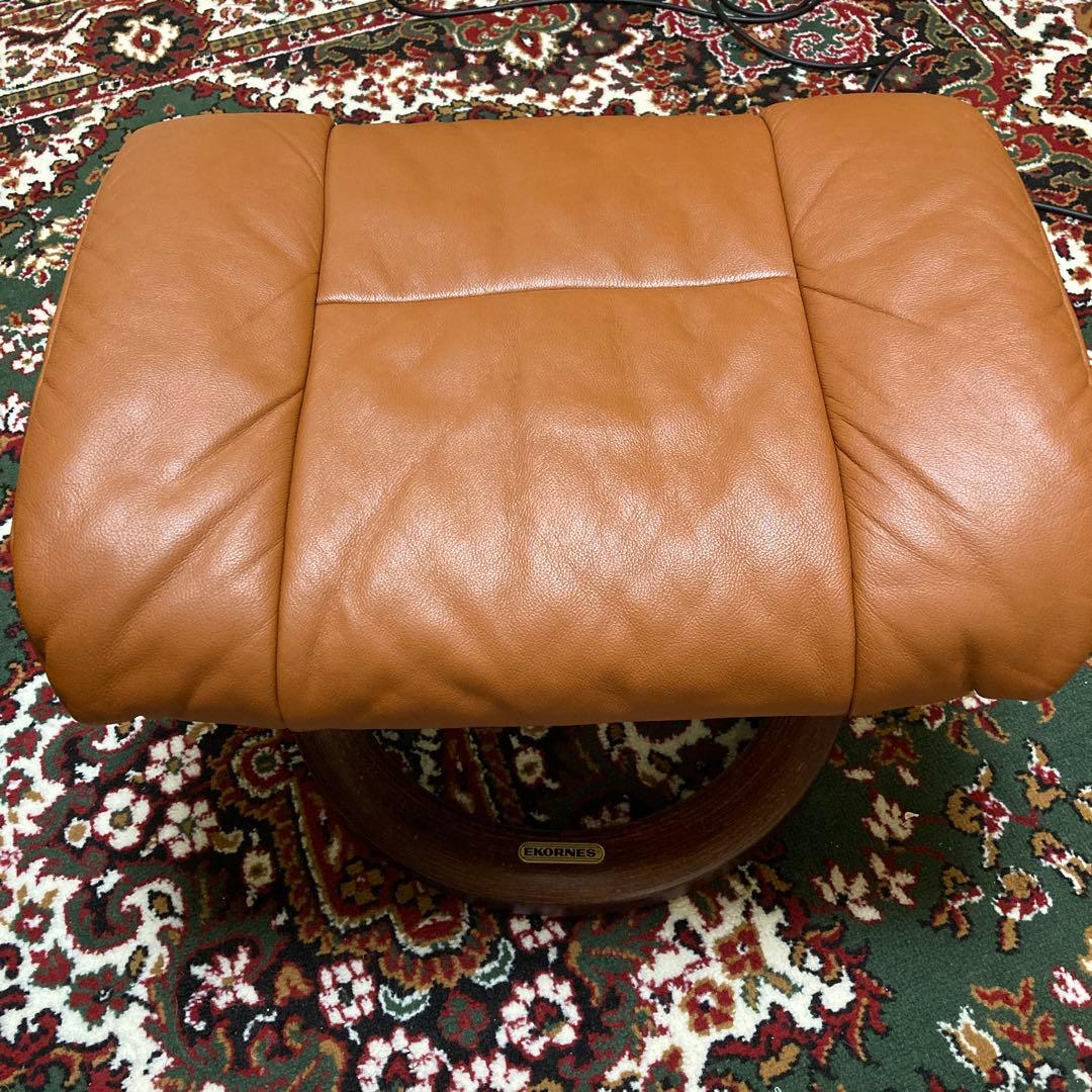 trinity　ブラウンレザーオットマン