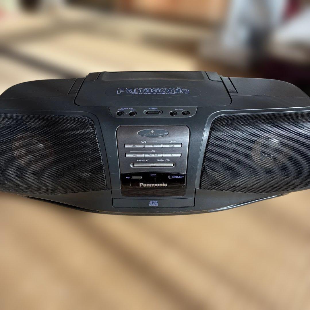 Panasonic ポータブルステレオ CDシステムRX-DT07。コブラトップ