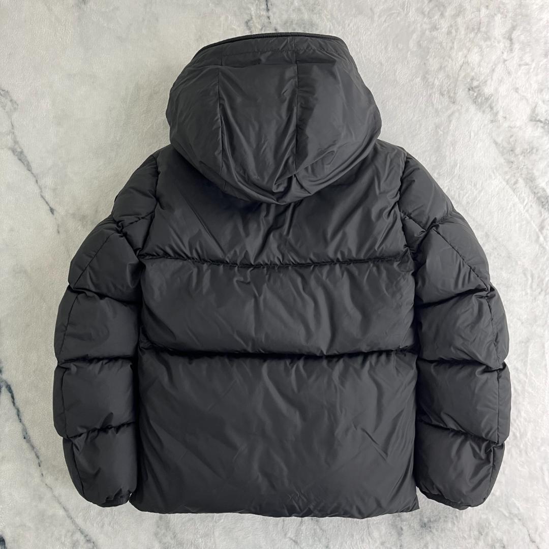 【美品・最高級の逸品】モンクレール☆モンクラー ダウンジャケット/2999.