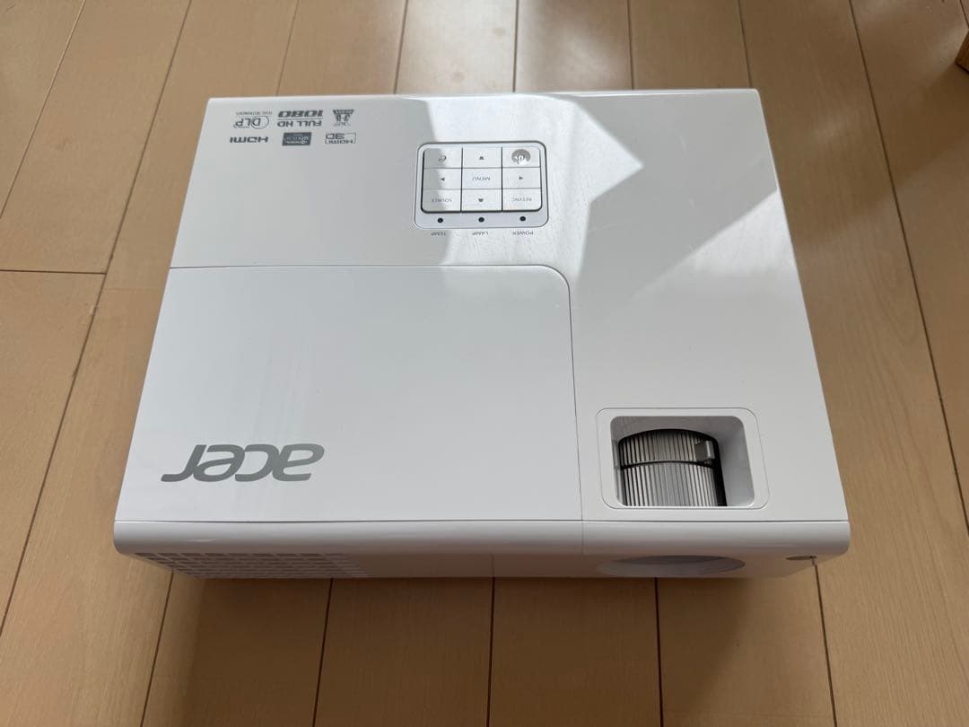 Acer H6510BD プロジェクター本体