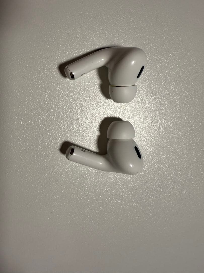 Apple AirPods Pro2 本体 usb-c ワイヤレスイヤホン