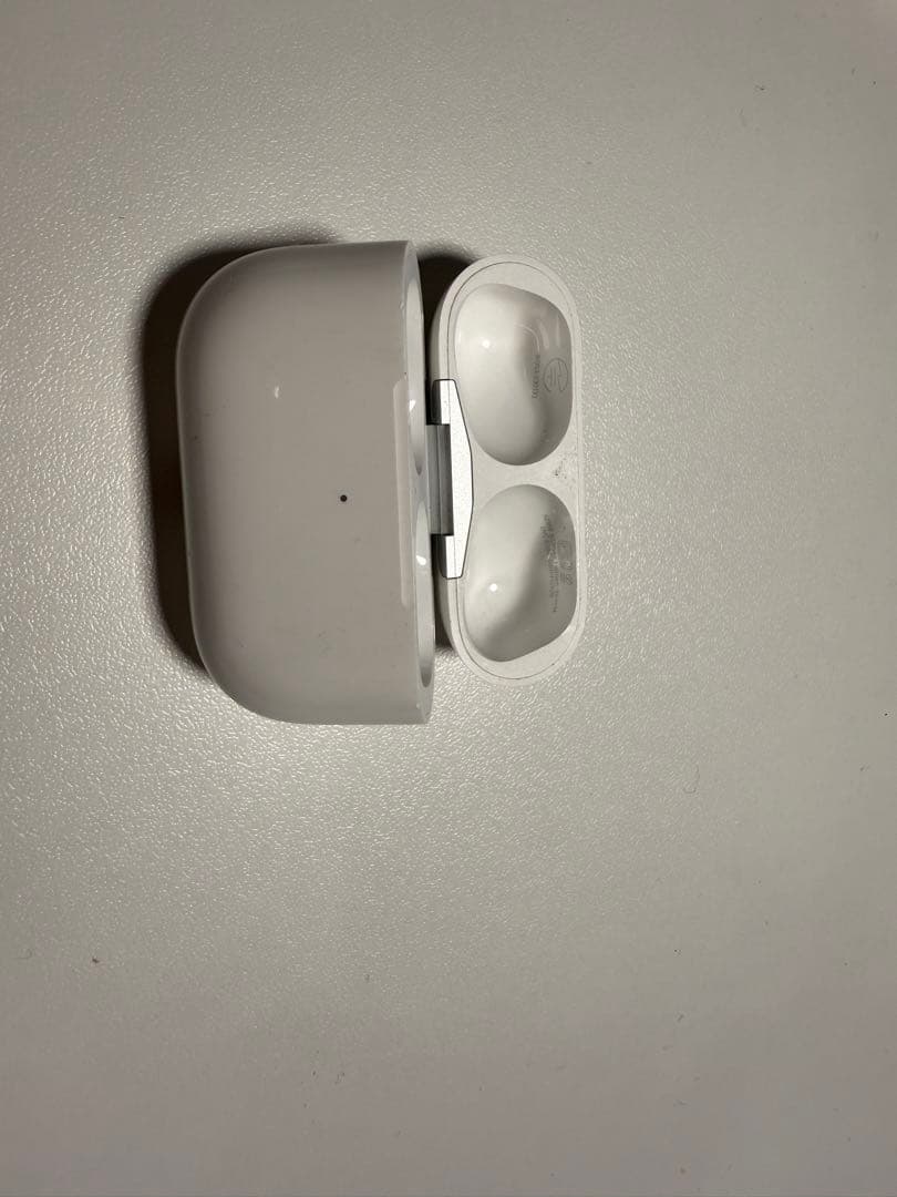 Apple AirPods Pro2 本体 usb-c ワイヤレスイヤホン