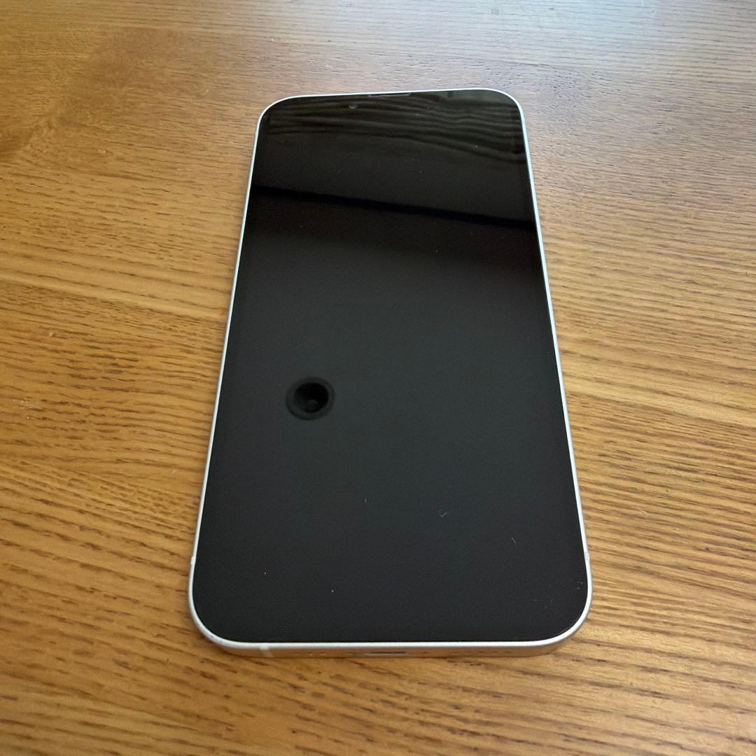 iPhone13 スターライト SIMフリー　128gb