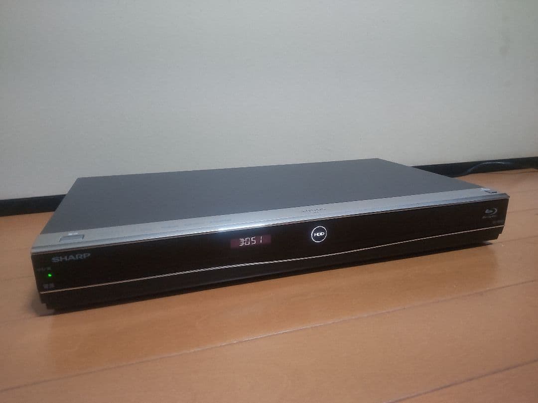 シャープ　AQUOS　BD―W560 500GB→1TB プチメンテ済み