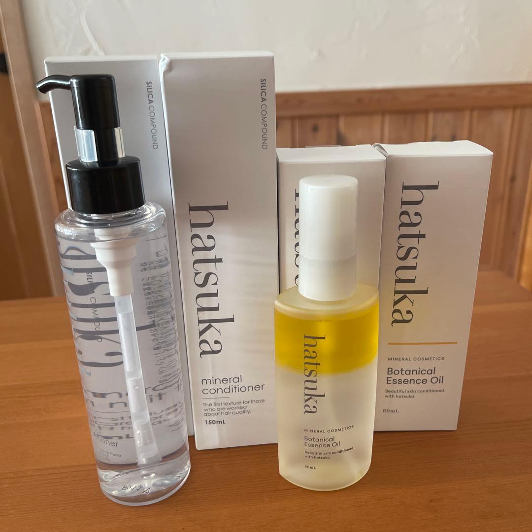 hatsuka ボタニカルエッセンスオイル & ミネラルコンディショナー　各2点