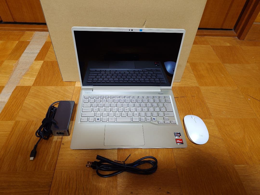 富士通 FMV LIFEBOOK WMB/J3 本体 保証書付