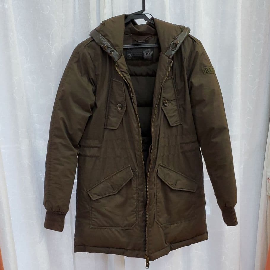 DIESEL　レディースダウンコート