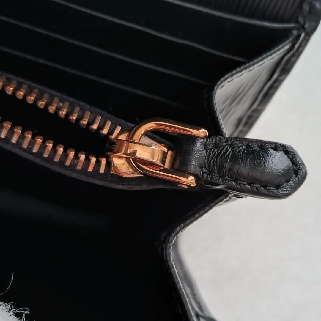 PRADA 長財布 パスケース ゴールドロゴ ブラック ヴイッテロムーブ