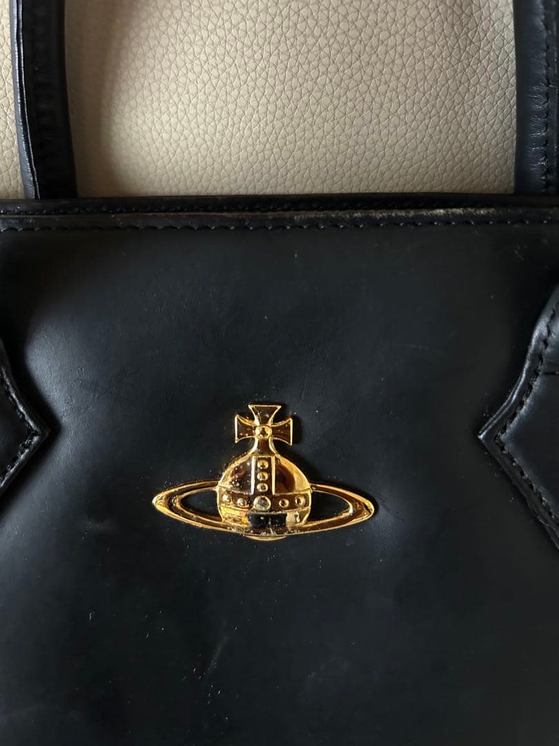 ヴィヴィアンウエストウッド　バッグ　プレーン