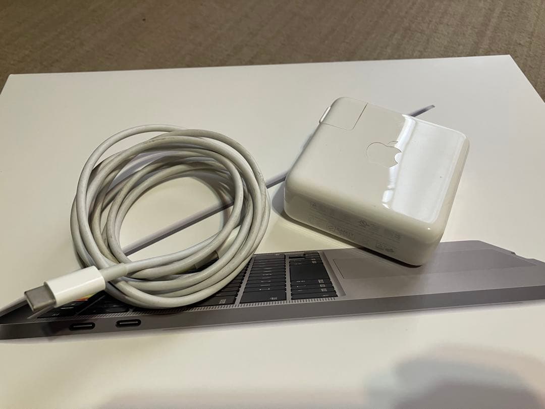 Apple MacBook Pro 13インチ