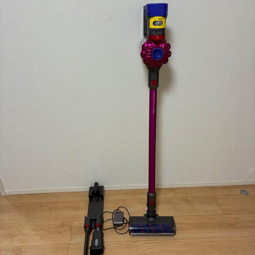 Dyson v7 スティッククリーナー 本体