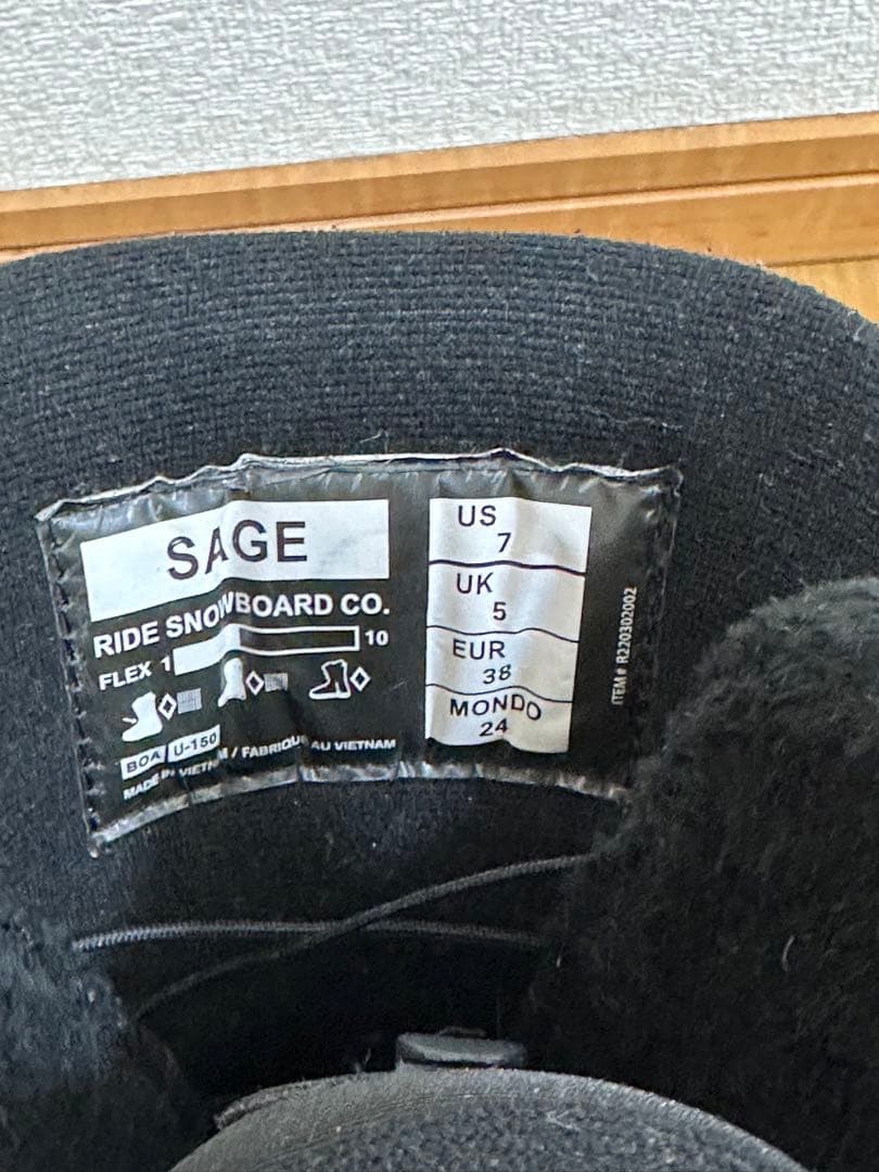 【RIDE 】ライド　BOAスノーボードブーツ　レディース24cm