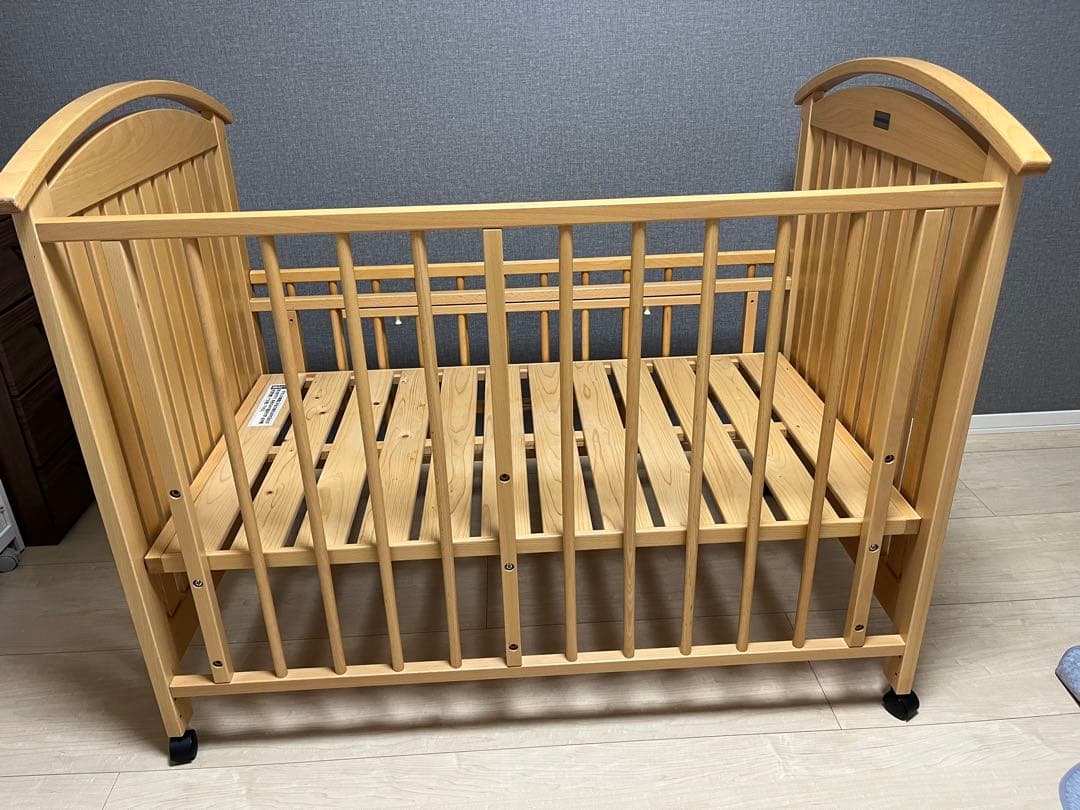 Miki House 木製ベビーベッド