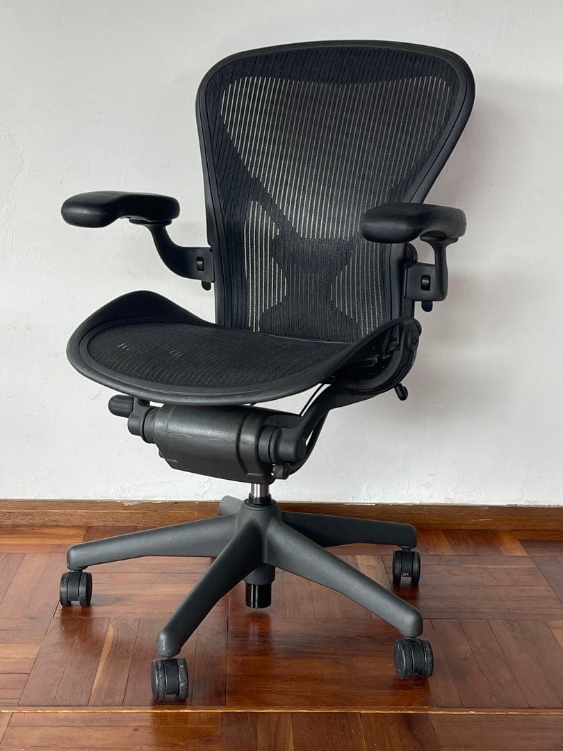 ハーマンミラー アーロンチェア Bサイズ フル装備 ポスチャーフィット