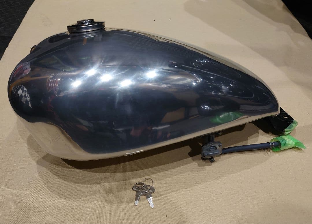 【週末限定！値下げ中】アルミタンク (グラストラッカー・ST250) ※説明必読