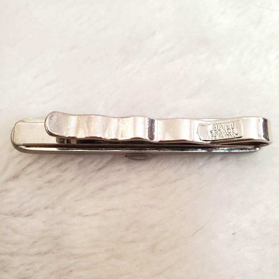 美品　ジャンニヴェルサーチ　ネクタイタイピン