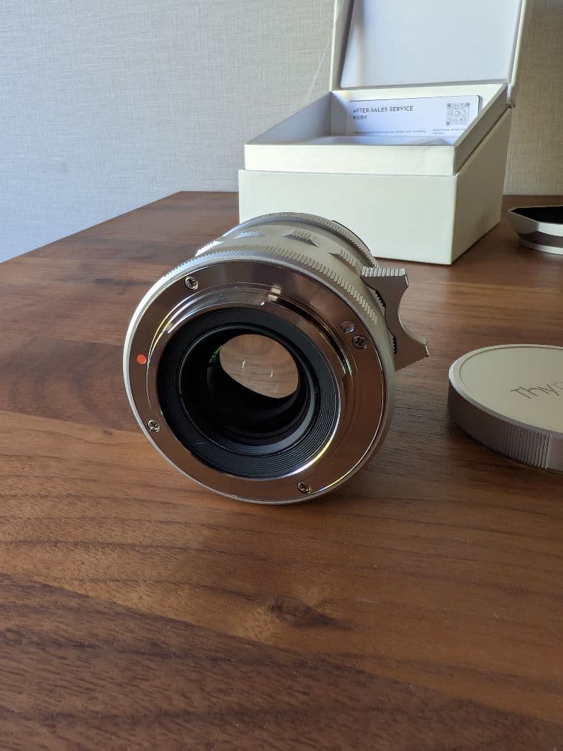 【極美品】Thypoch Simera 28mm f/1.4 Xマウント