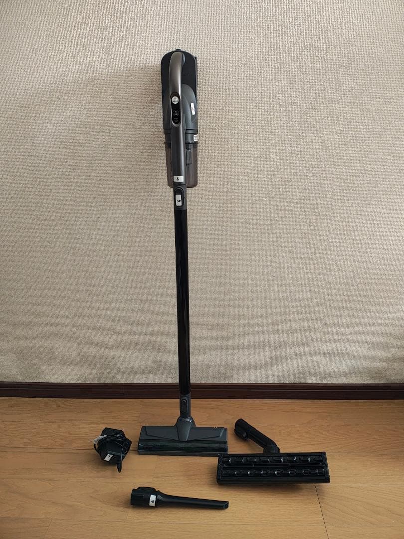 東芝★VC-CLW32★2023年製★バッテリーの状態良好★6