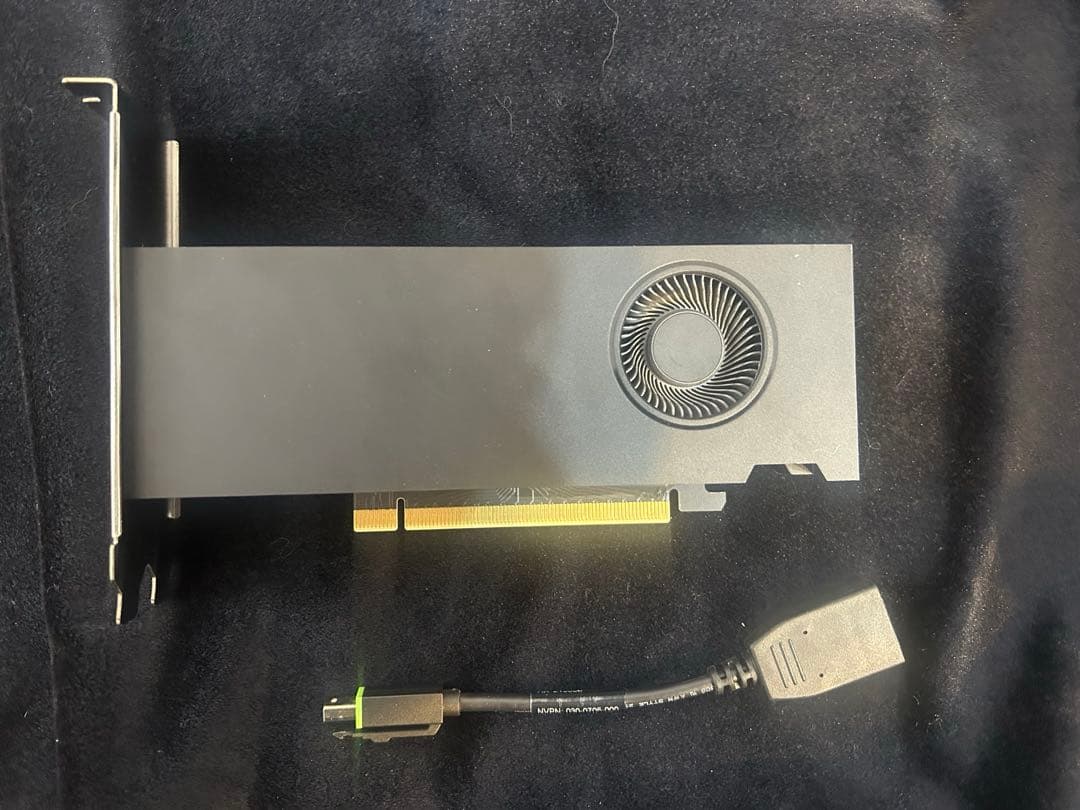 rtx a2000 起動確認済み