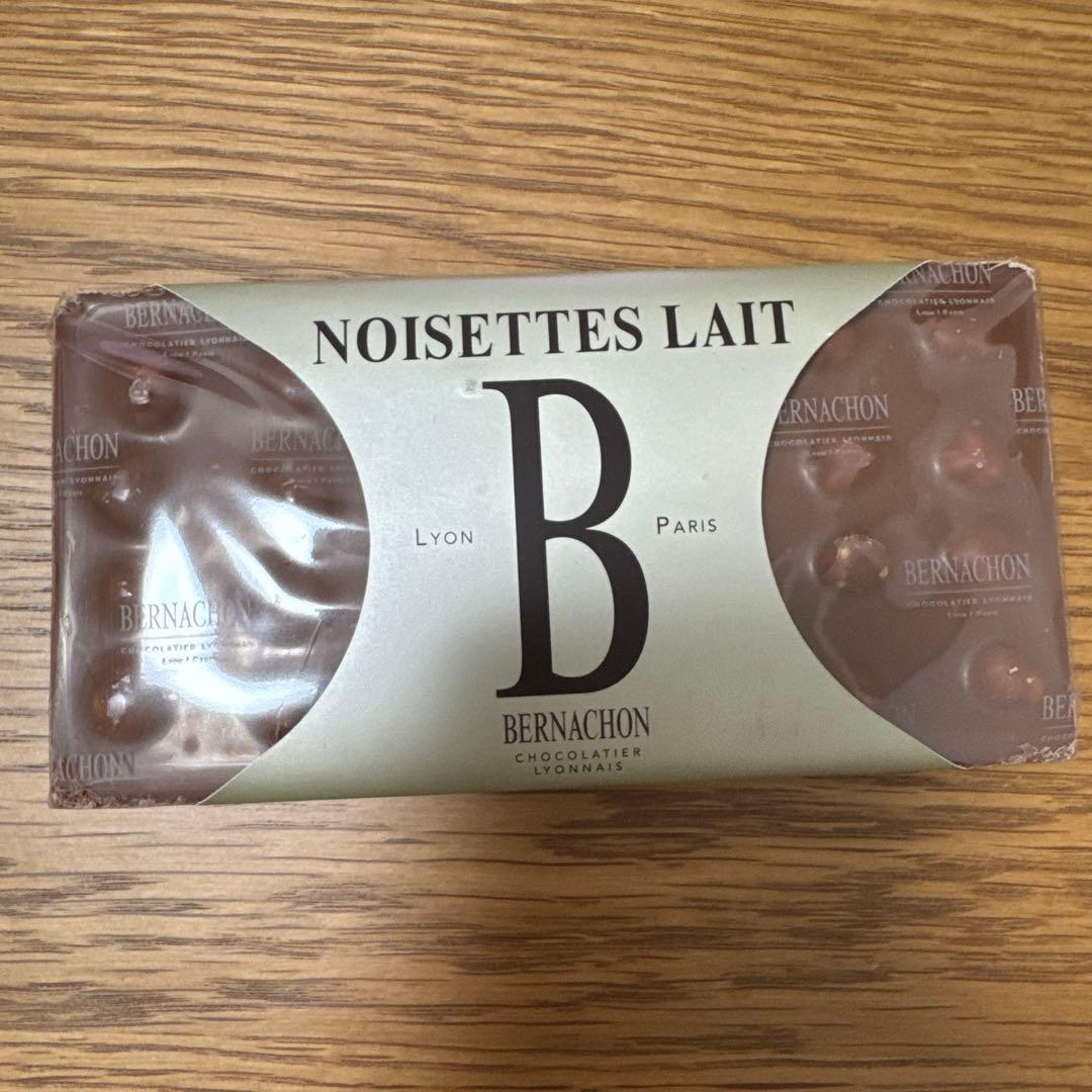 ベルナシオン　レ　ノワゼット　フィユティーヌ