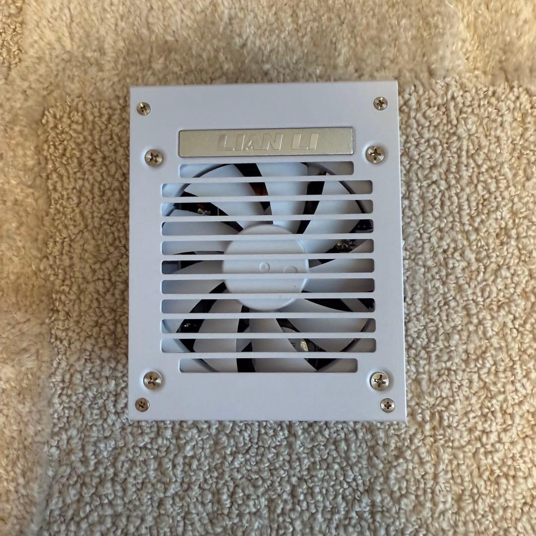 Lian Li SP850 850W 電源ユニット