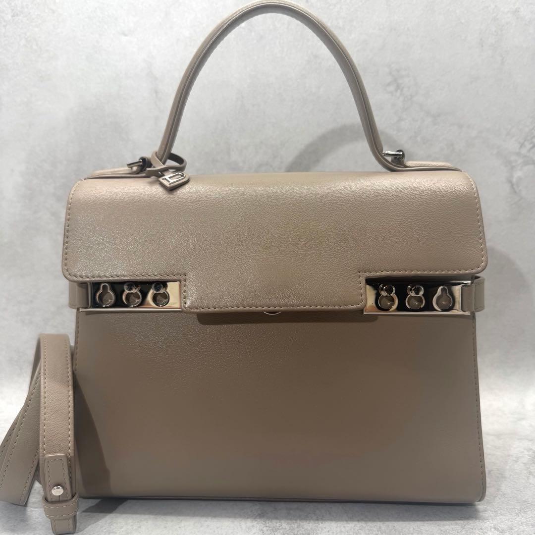 【希少美品】DELVAUX タンペート MM ベージュ フラップ式ハンドバッグ