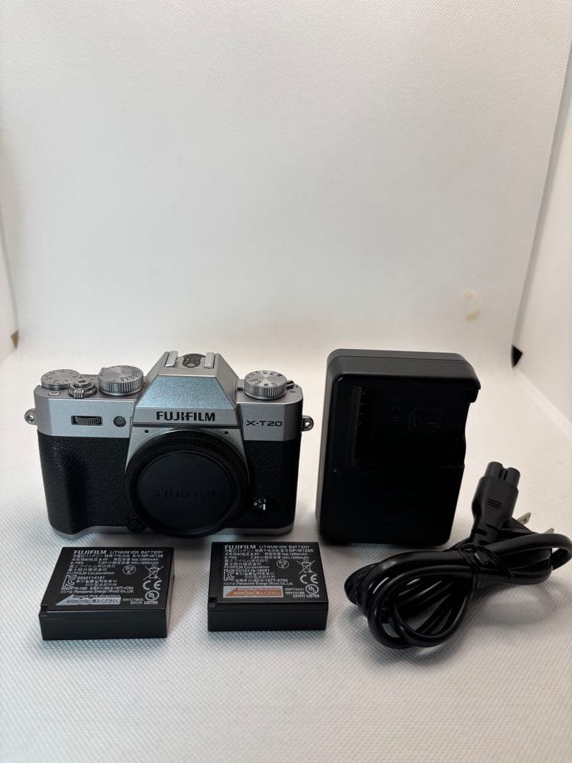 Fujifilm フジフィルム X-T20 ボディ シルバー